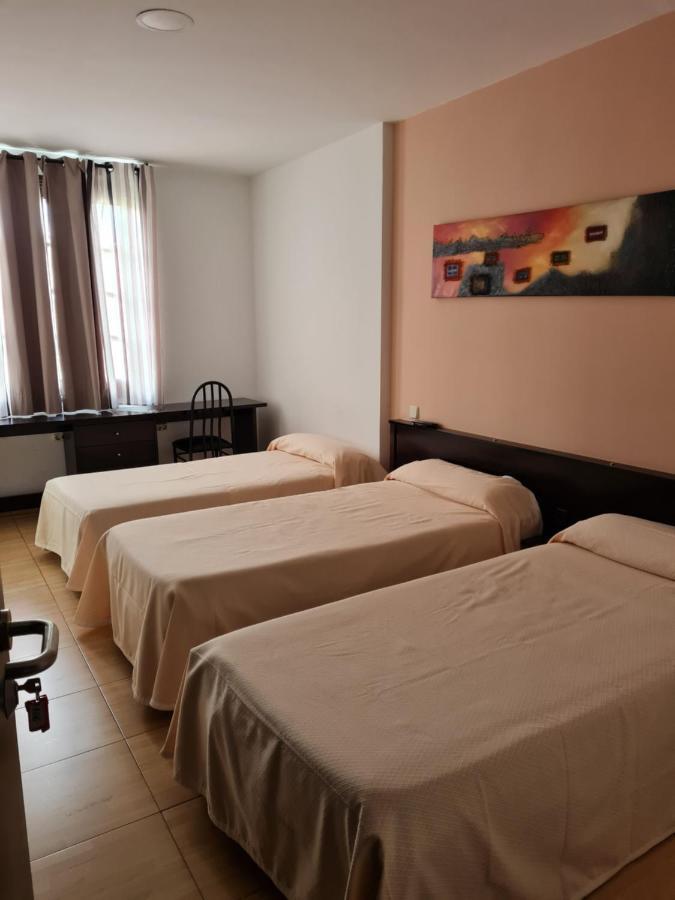 Hostal Asador Julian Brunete Rum bild